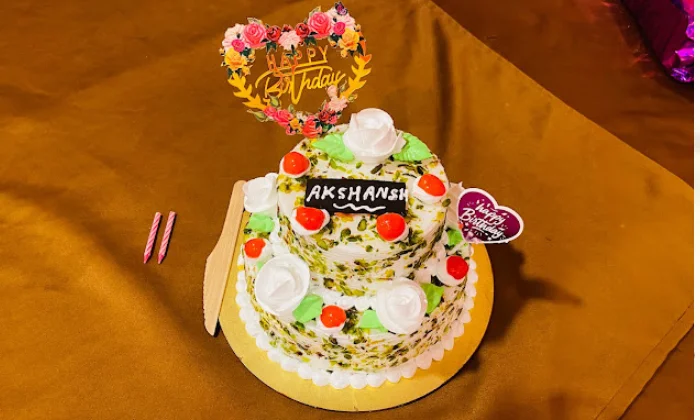 Fantasy Bakery  Cafe Palasia